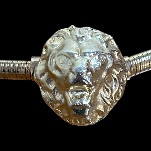 Vintage Retro Lions Head Stretch snake Belt Gold Tone Zodiac Leo - Picture 4 of 13